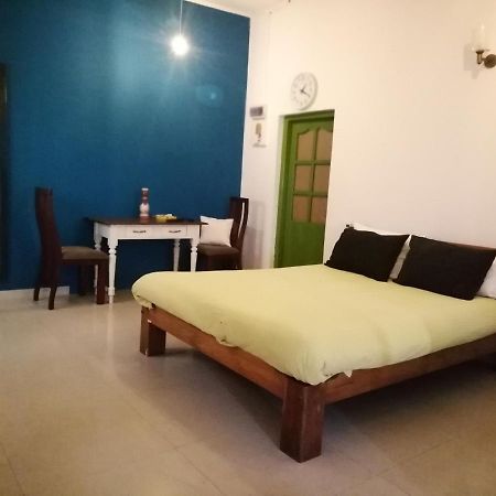 Mitrayu Villa Nugegoda Luaran gambar
